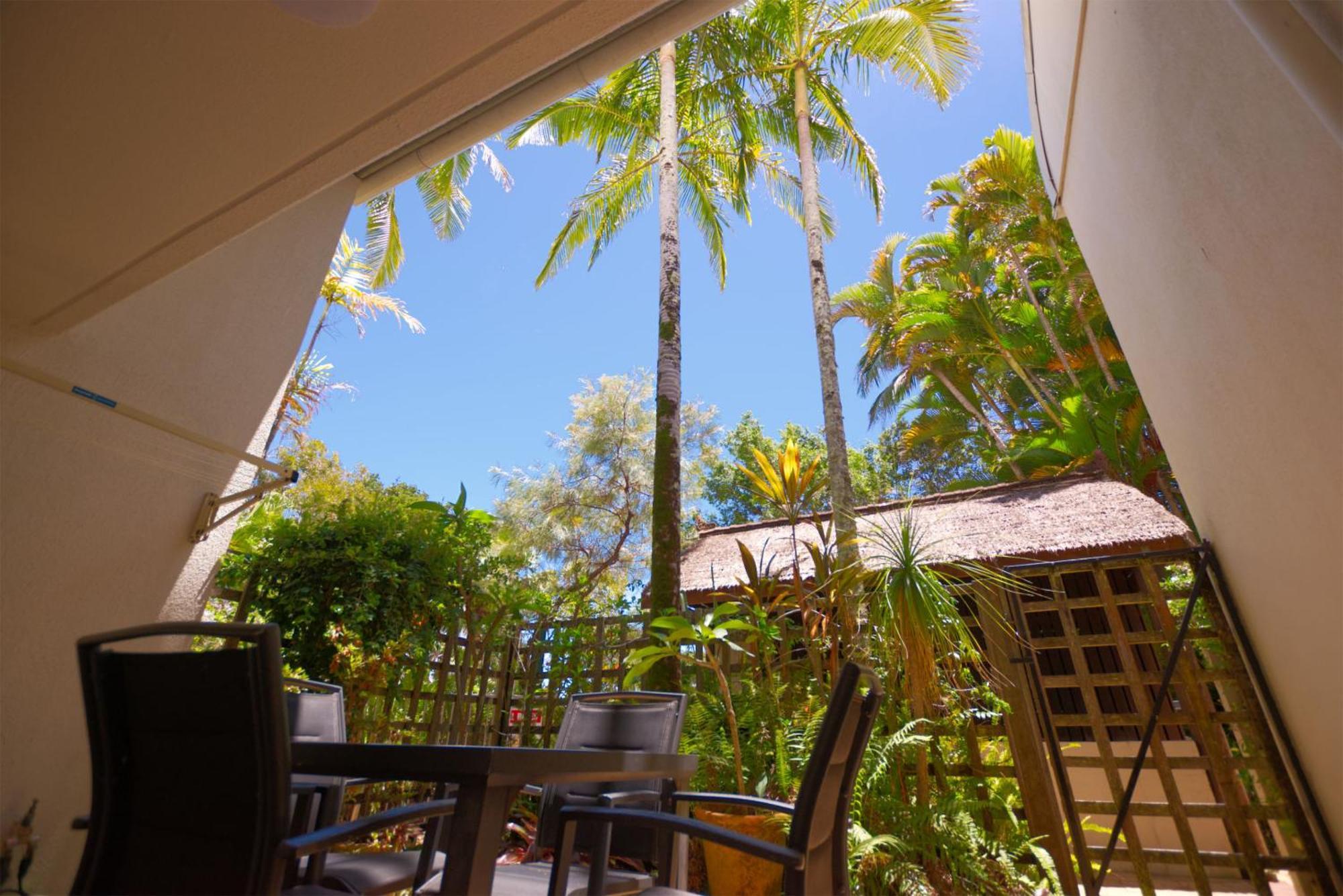 Raintrees Moffat Beach Калаундра Экстерьер фото